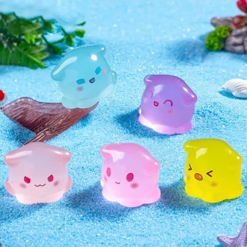 6-20Pcs Miniatures Figurines Lovely Cartoon Luminous Octopus Landscape Ornaments Home Decorations Room Decor Accessories Gifts