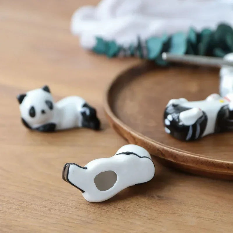 2pcs/Set Chopsticks Pillow Chopstick Rest Home Decoration New Korean Cat Chopsticks Forks Holder Chopsticks Holder Spoon Holder