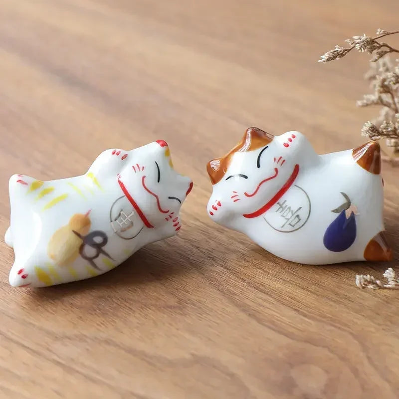 2pcs/Set Chopsticks Pillow Chopstick Rest Home Decoration New Korean Cat Chopsticks Forks Holder Chopsticks Holder Spoon Holder